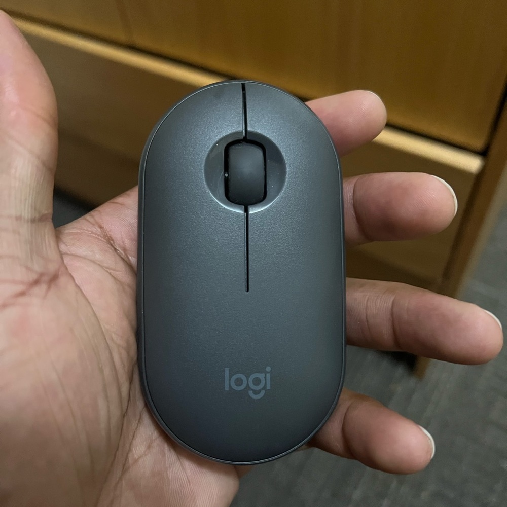 Bluetooth Logitech mouse